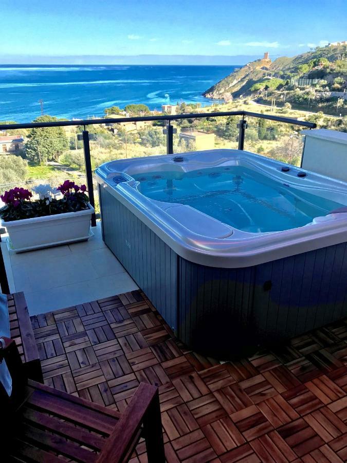 Red Luxury In Borgo Guardiola Near Cefalu Mandra Capreria Eksteriør billede