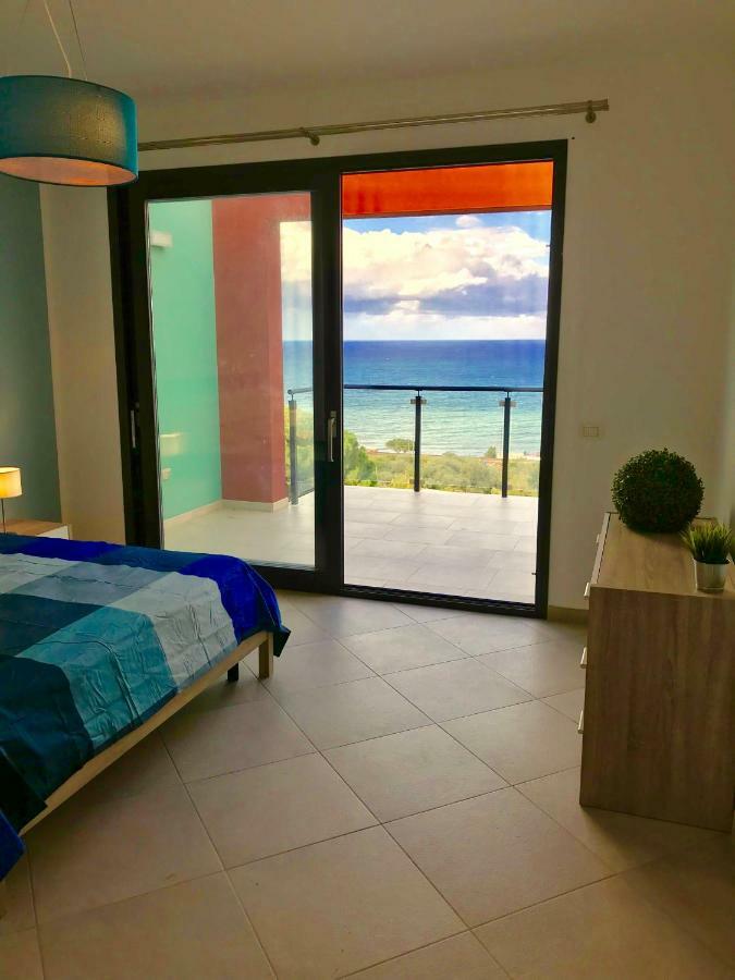 Red Luxury In Borgo Guardiola Near Cefalu Mandra Capreria Eksteriør billede